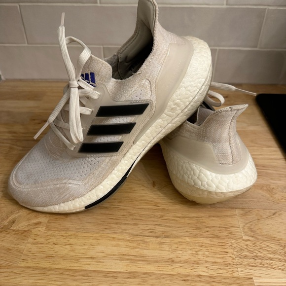 Adidas Ultraboost 21 Primeblue - Picture 1 of 5